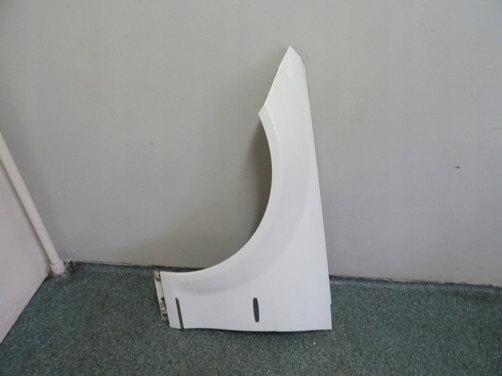 фото №1, Mercedes c-klasa 204 w204 крила передній лівий