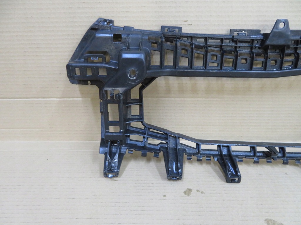 фото №10, Направляющая кронштейн бампера перед mercedes w206 amg 22- a2068855103