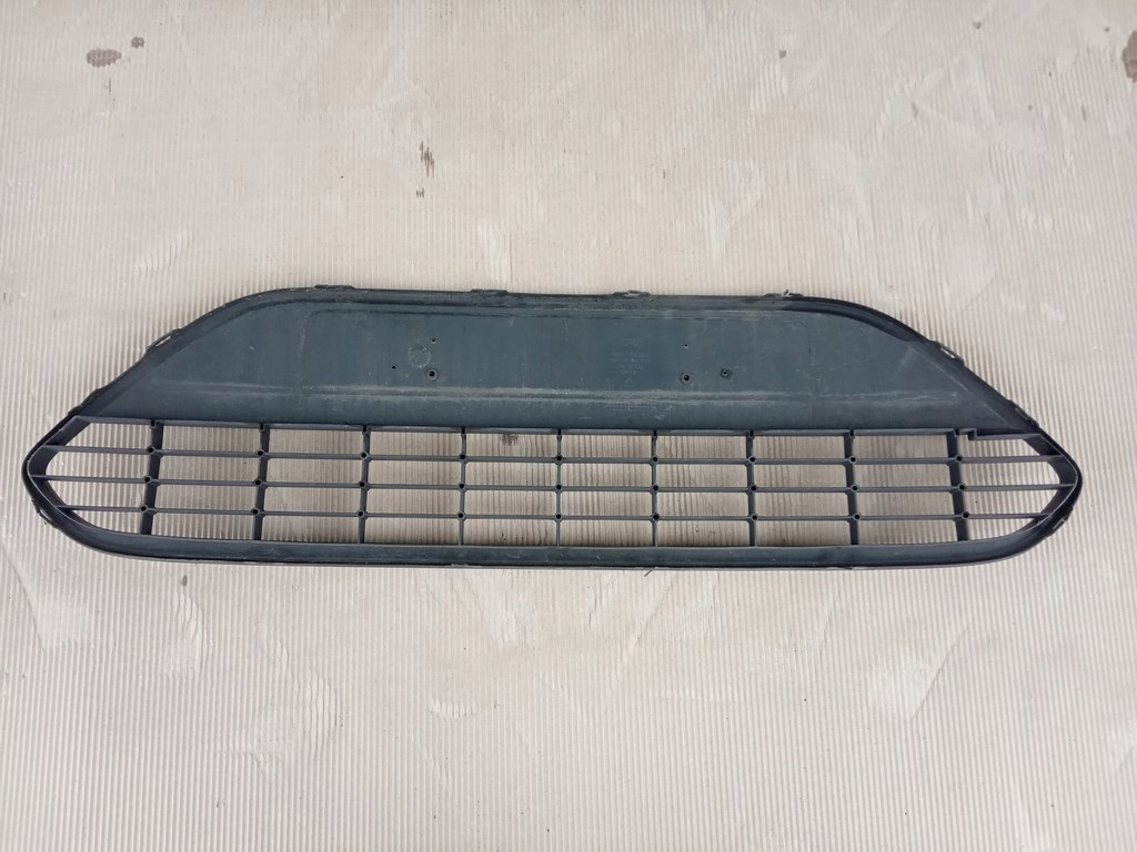 фото №10, Ford focus mk2 lift 08-10r.- решётка бампера перед