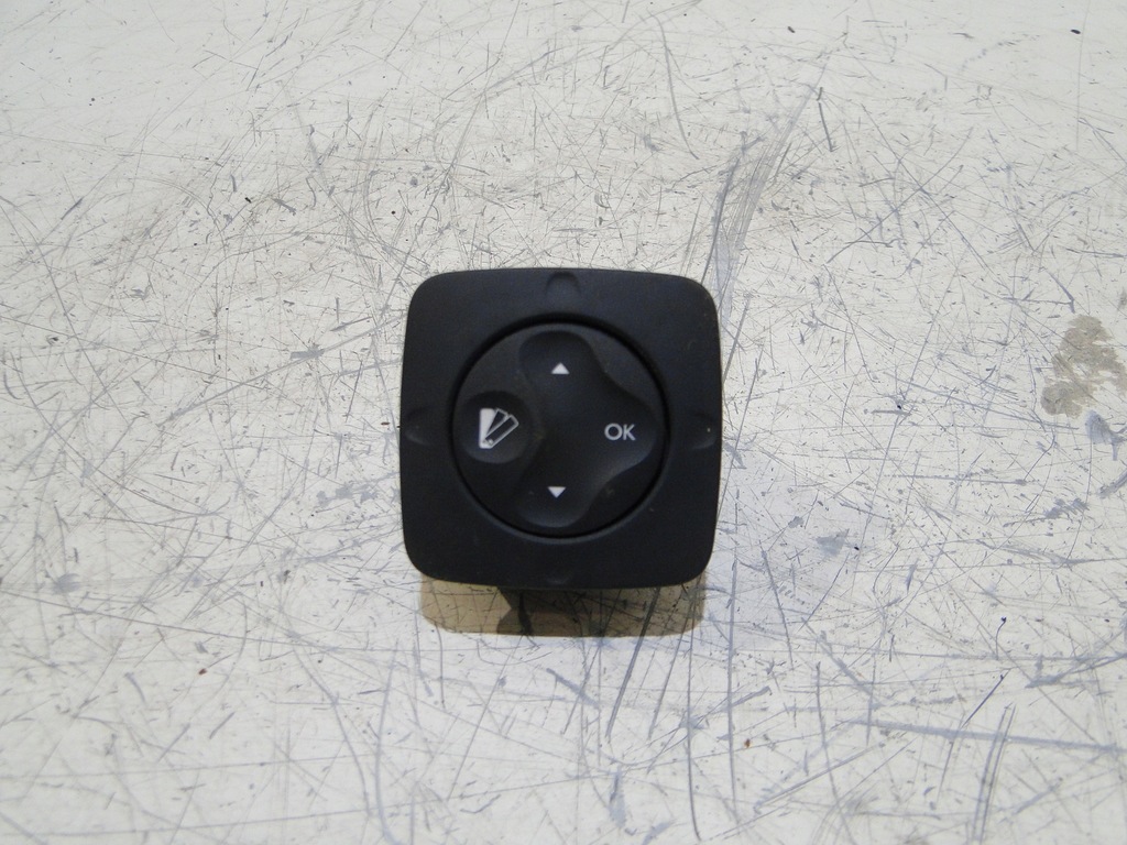 фото №1, Renault scenic iii переключатель дисплея