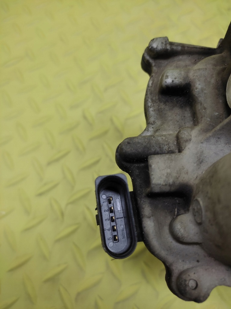 фото №6, Skoda rapid ii lift 1.6 tdi радиатор выхлопных газов 04l131512ag