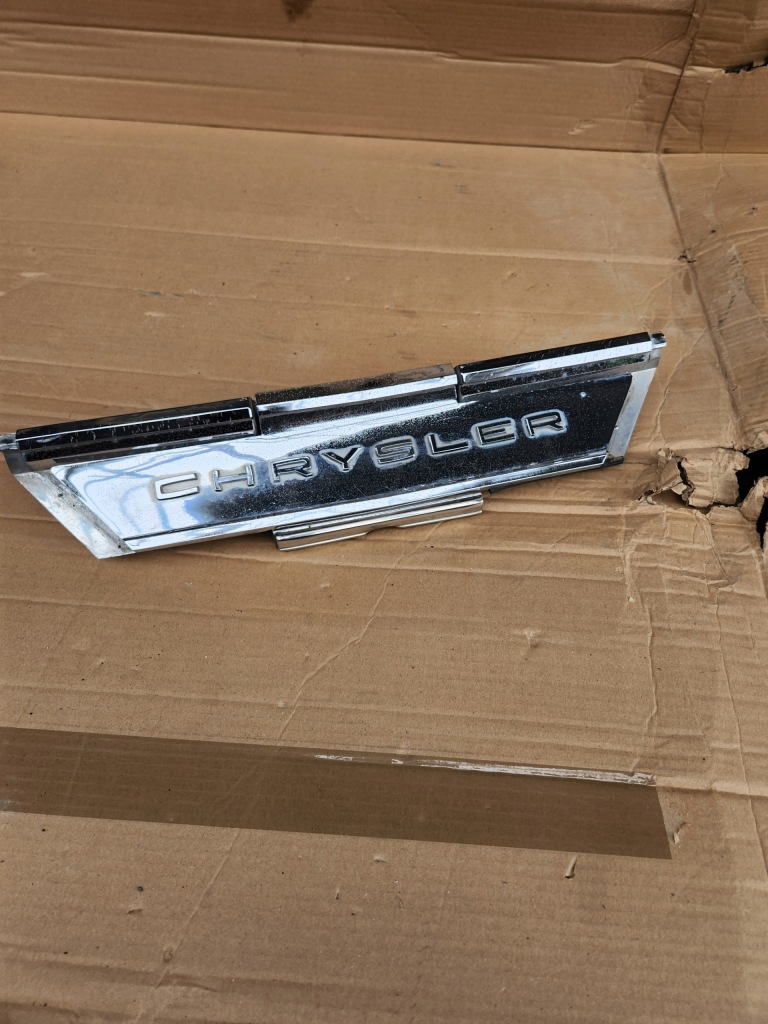 фото №1, Хром задній кришки chrysler 300 k 1964 2480290