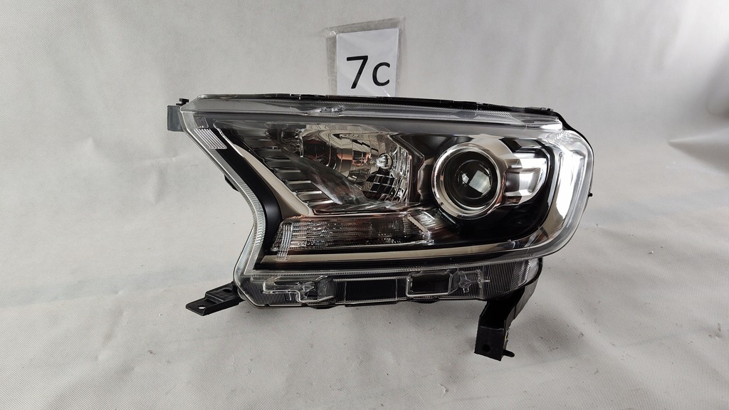 фото №1, Ford ranger фара левый лампа левая