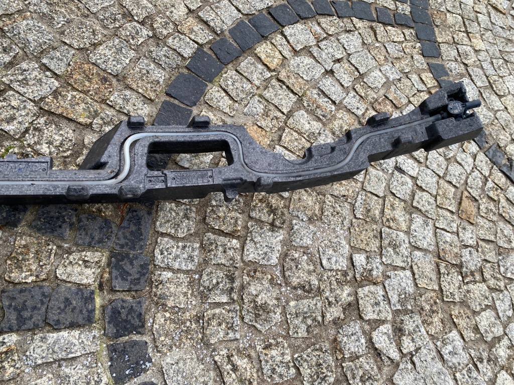 Audi a4 b9 8w абсорбер бампера датчик перед 8w0807550 8w0959121a оригінал Недорого