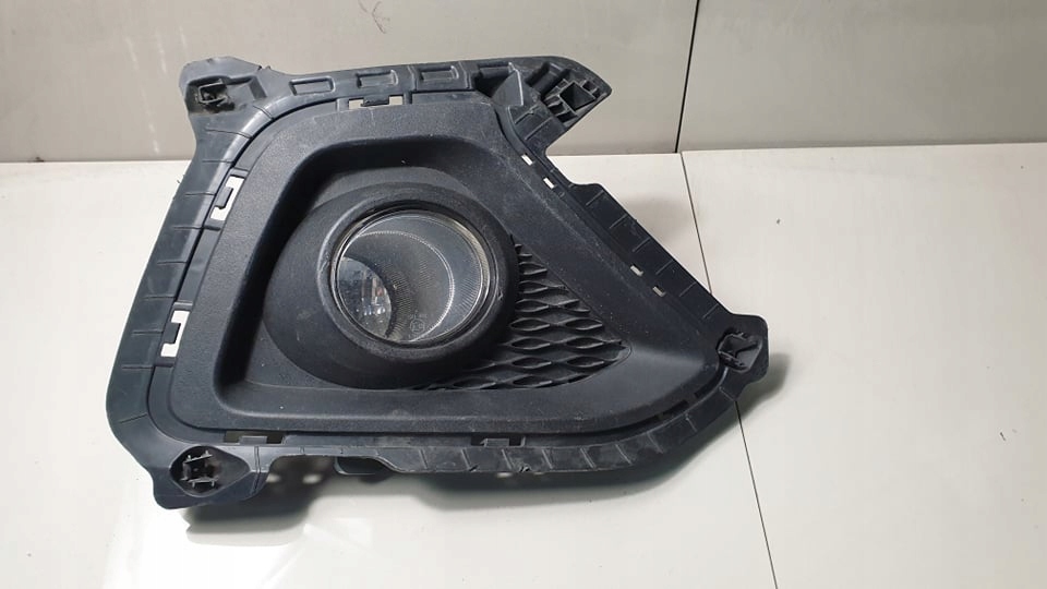 фото №1, Hyundai i20 ii противотуманная фара правый перед передний