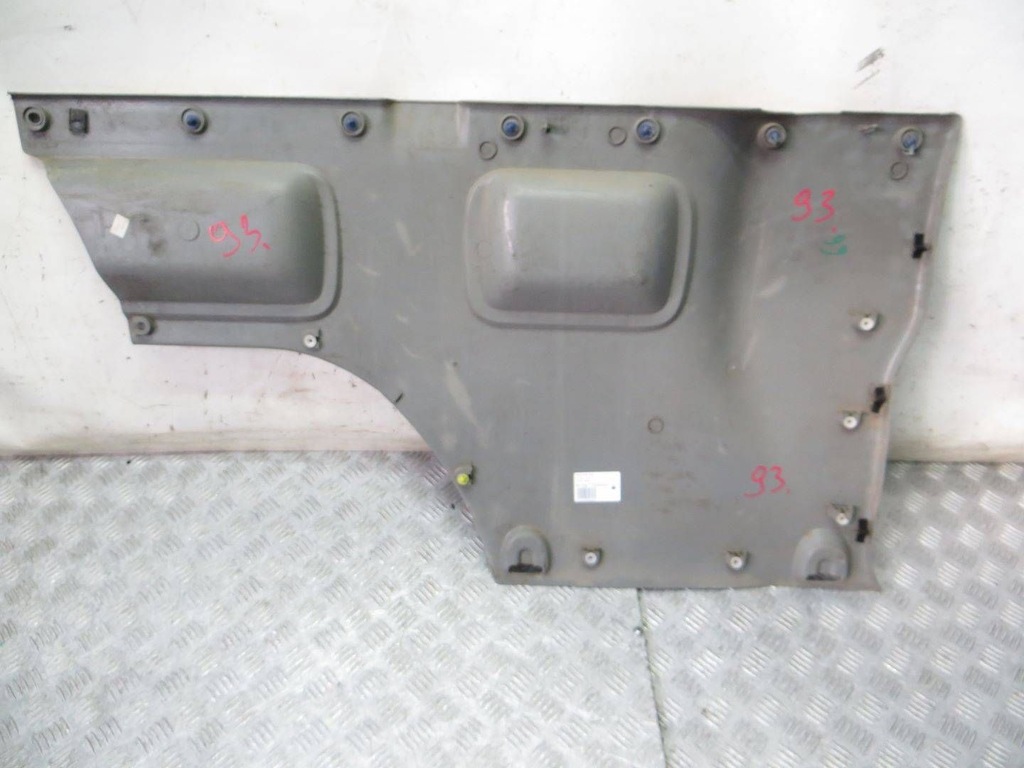 фото №7, Trafic vivaro ii обивка обшивка правый задняя 8200053235