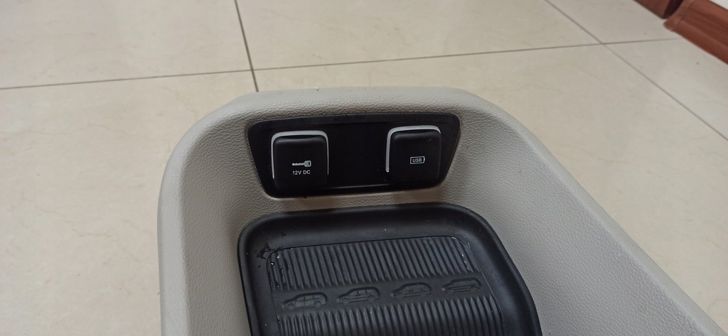 фото №4, Chrysler pacifica 16-20 бардачок box тунель середній