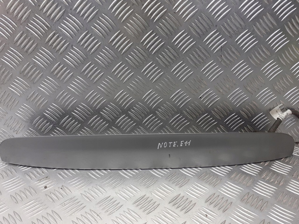 фото №1, Накладка крышки багажника nissan note e11 1.6