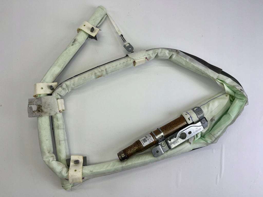 фото №6, Шторка безопасности правая bmw x1 f48 7352604