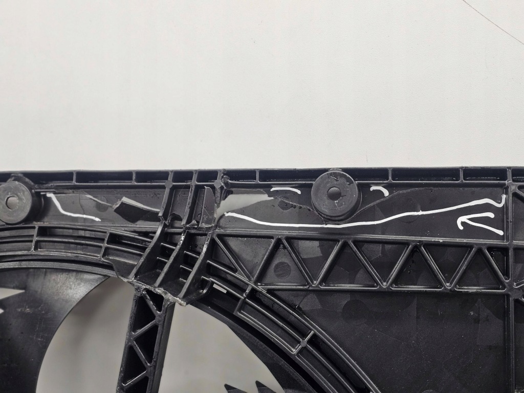 Lexus nx 2 es vii вентилятор радиатора 268500-4030 16363-25020 Цена