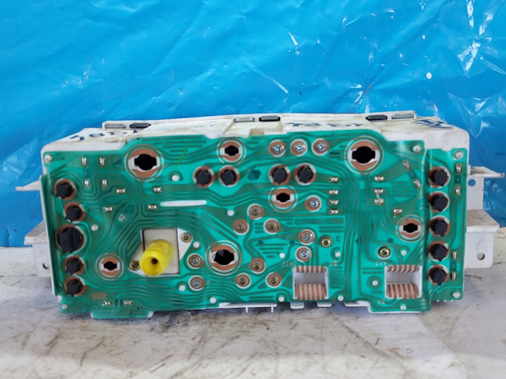 фото №12, Счетчик приборная панель isuzu gemini 894313491