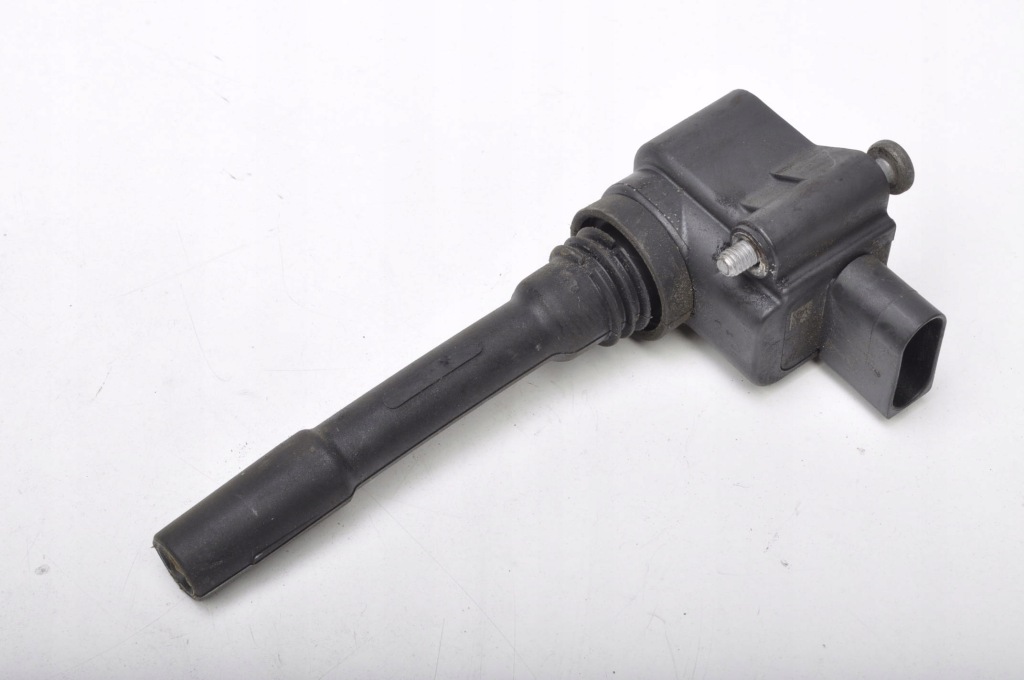 фото №1, Porsche 718 cayman 982 2.0 16v катушка зажигания 0pb905093b