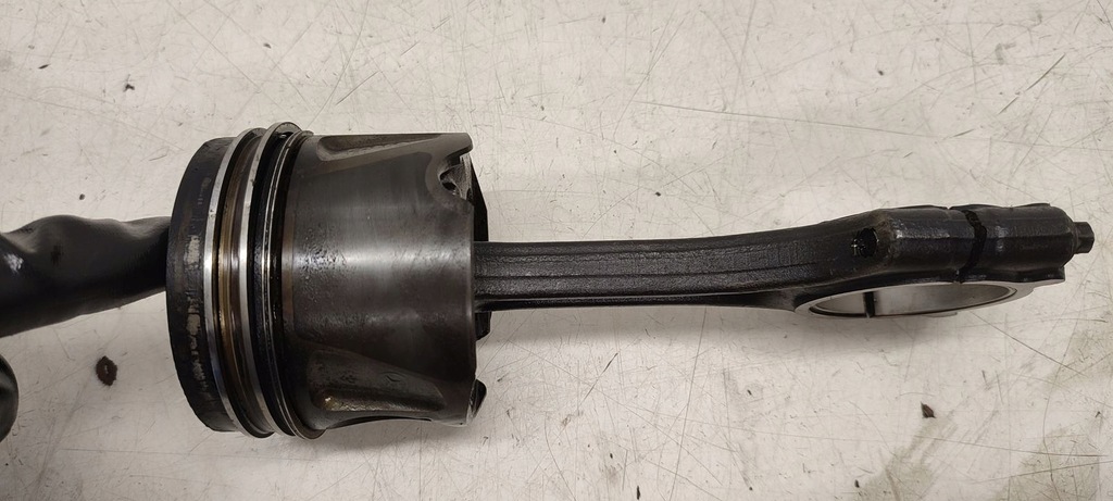 фото №7, Поршень шатун mercedes w245 2,0 cdi om640