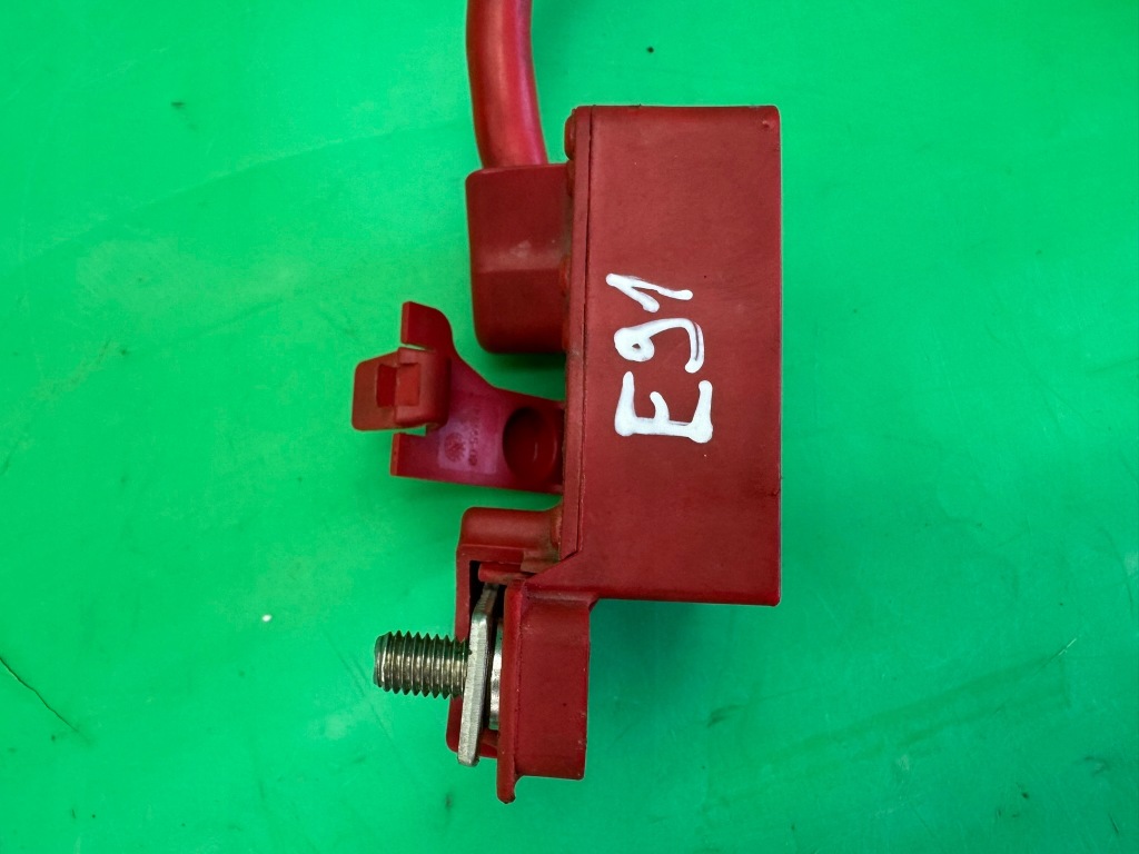 Шланг клемма плюсовая аккумулятор пиротехническая 6982227 bmw 3 e91 e90 04- Киев