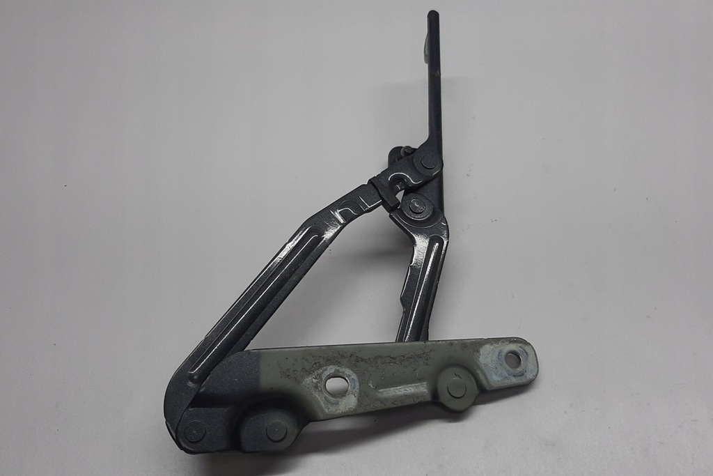 фото №8, Правый петля крышки багажника chevrolet camaro 84045964 6.2l бензиновый 333kw