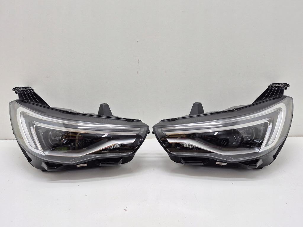 фото №1, Opel grandland x лампа передня права ліва led