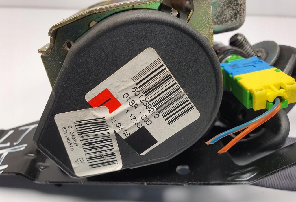 фото №2, Pas натяжитель левый задняя ii ряд volvo xc90 30642794