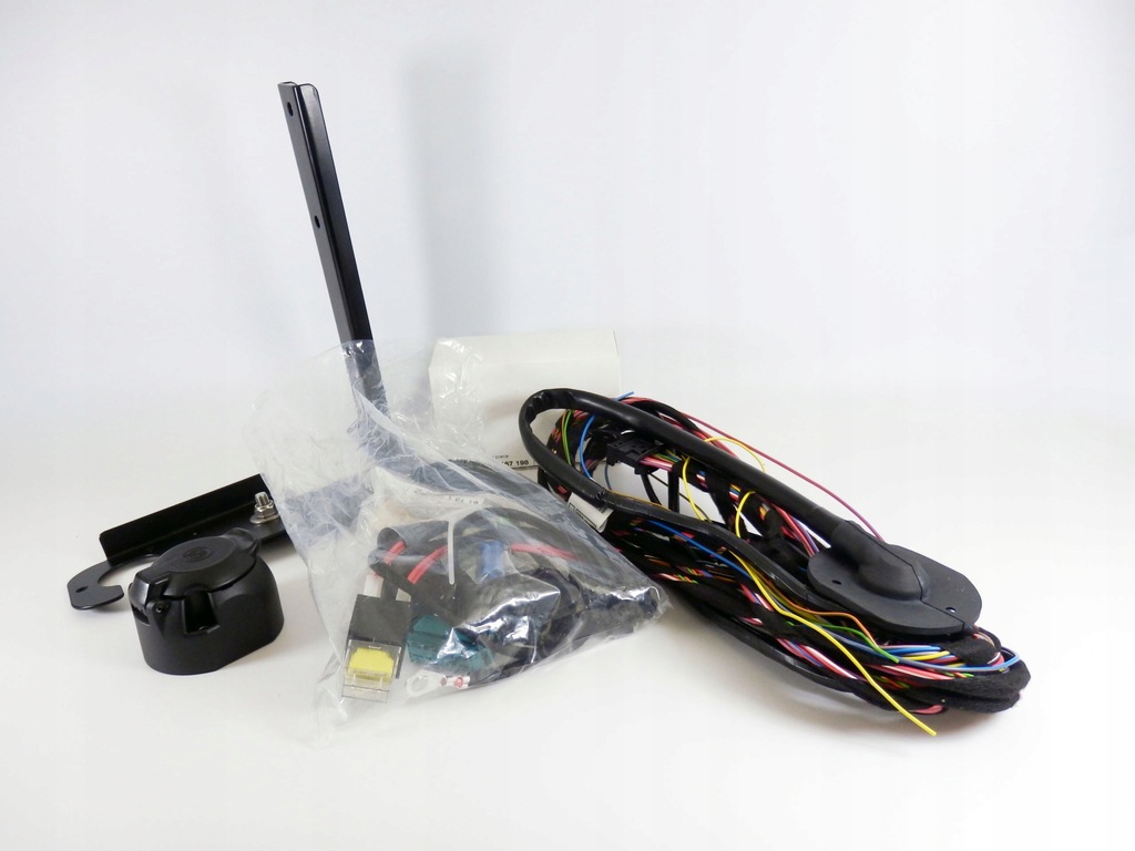 фото №1, Набор электрический haka/belki mini r56 82710418004