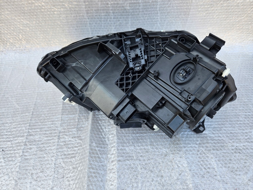 фото №6, Mercedes w176 a176 лампа левая ксенон a1768201161