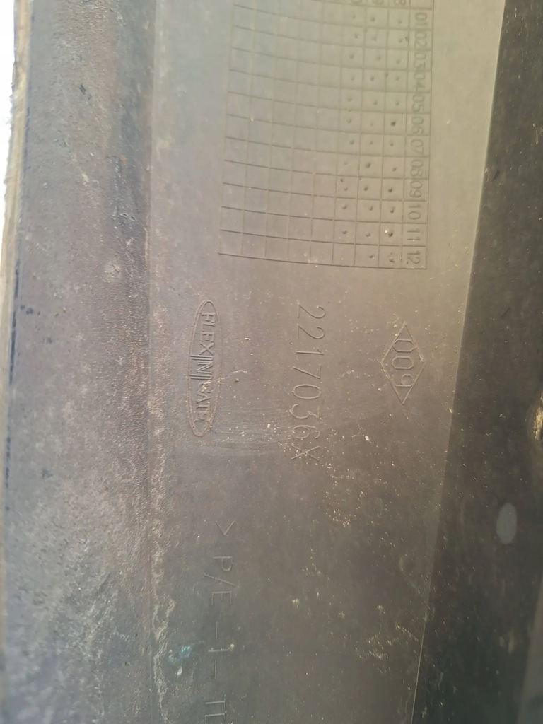 фото №7, Renault zoe lift бампер перед 620223129r оригинал