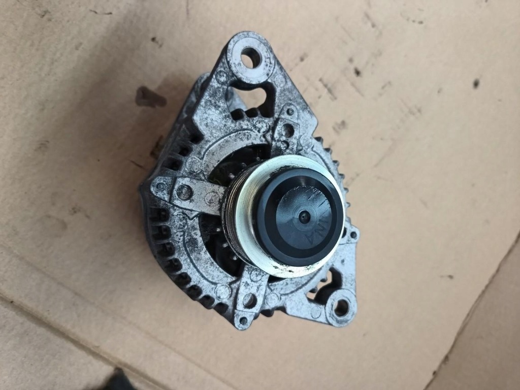 Alfa romeo 159 2.4 jtdm генератор dan936 104210-2780 Доставка