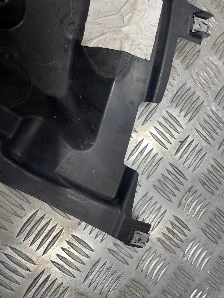 Захист підкрилок лівий перед bmw f20 f21 8052651 7241847 Зі Шроту