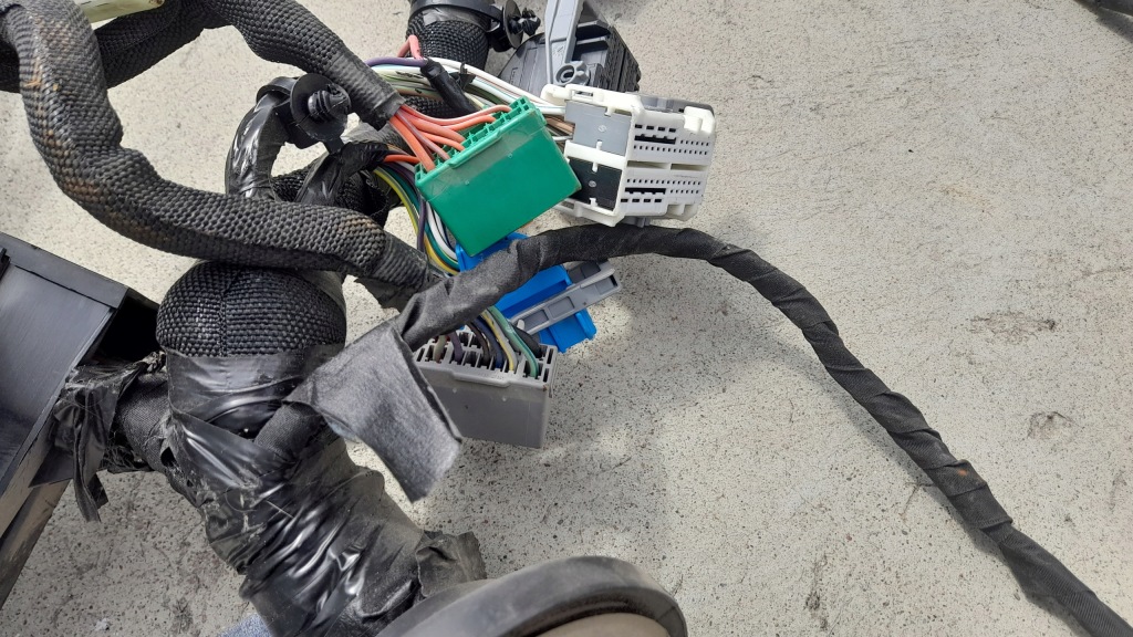 Dodge ram 1500 09- джгут кабіни 68310467ac америка Ціна