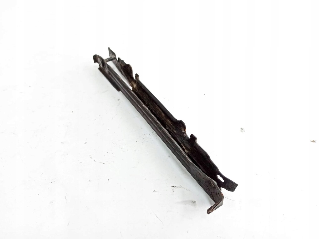 фото №7, Mercedes-benz c w203 2004 права сторона елементи кріпильні