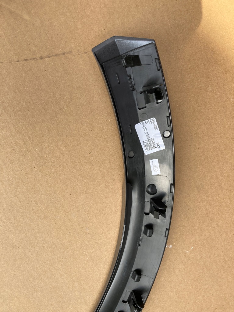 фото №8, Cupra formentor молдинг подкрылок левая задняя 5ff853817h