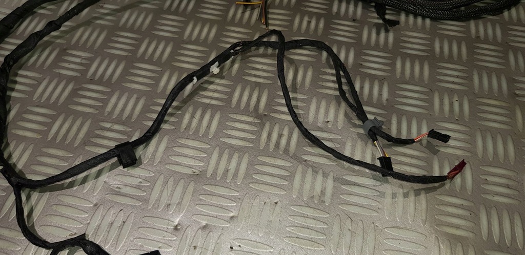 фото №5, Bmw 5 e61 жгут электропроводка кузов крышки багажника разъёмы разъёмы l + r