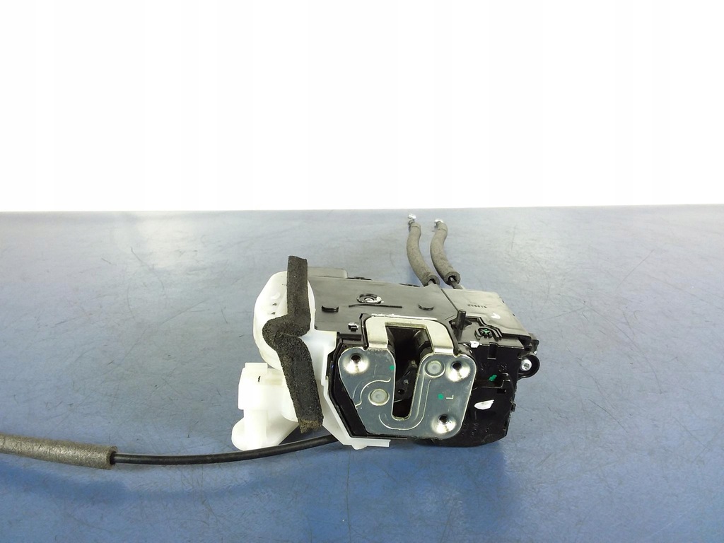 фото №4, Hyundai ix35 i lift замок дверь задняя левый 4 pin