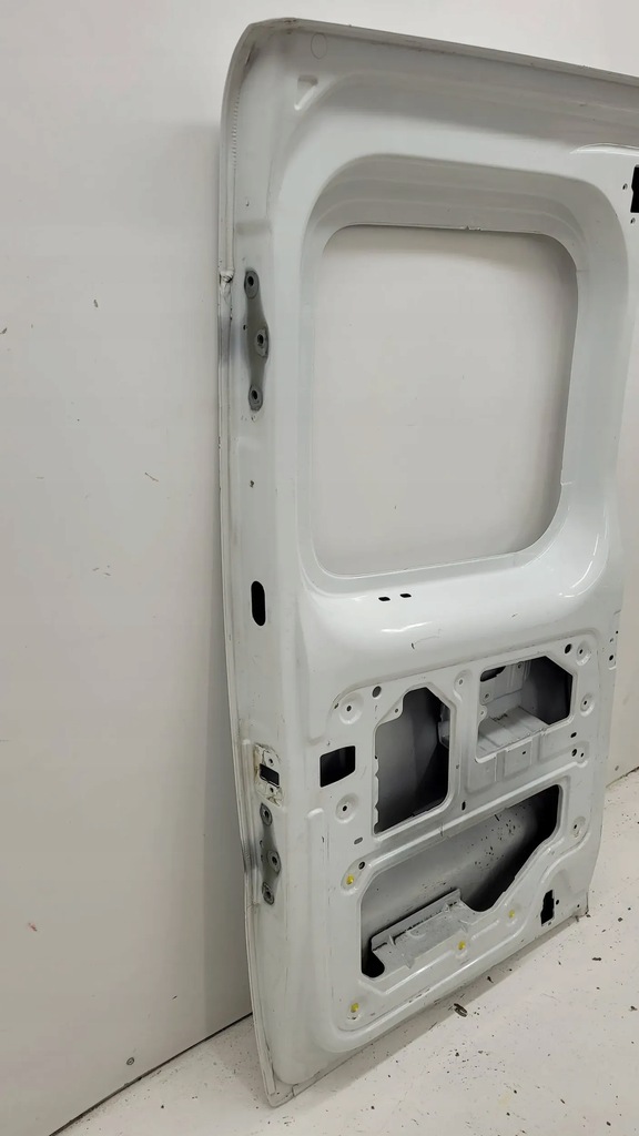 фото №13, Primastar trafic vivaro 01+ двері задня задні праве fv