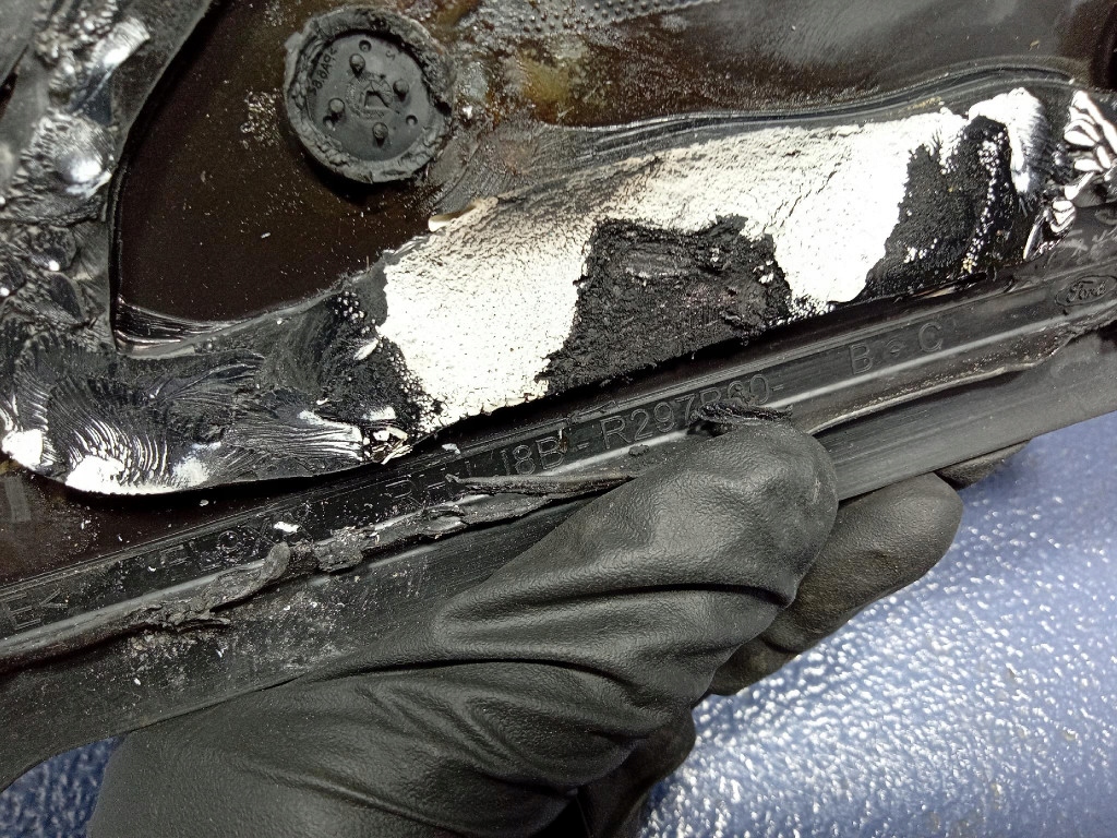 фото №6, Ford mustang mach-e скло кузовна правий задня задня