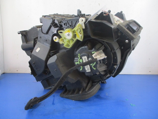 фото №4, Dacia sandero i комплектная отопитель воздуходувка