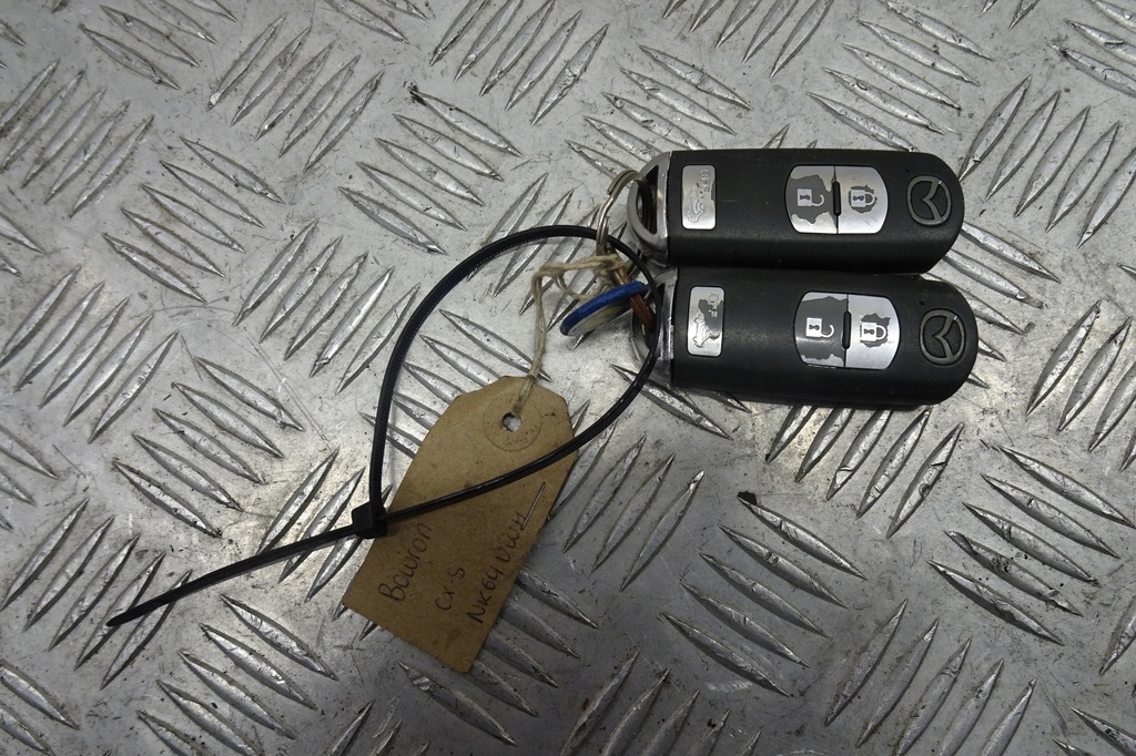 фото №1, Mazda cx-5 ключ pilot 15-