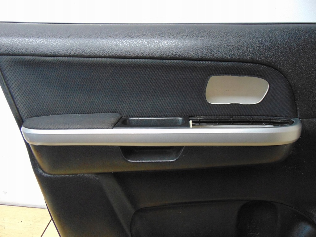 фото №8, Обивка обшивка дверь левый перед suzuki vitara ii