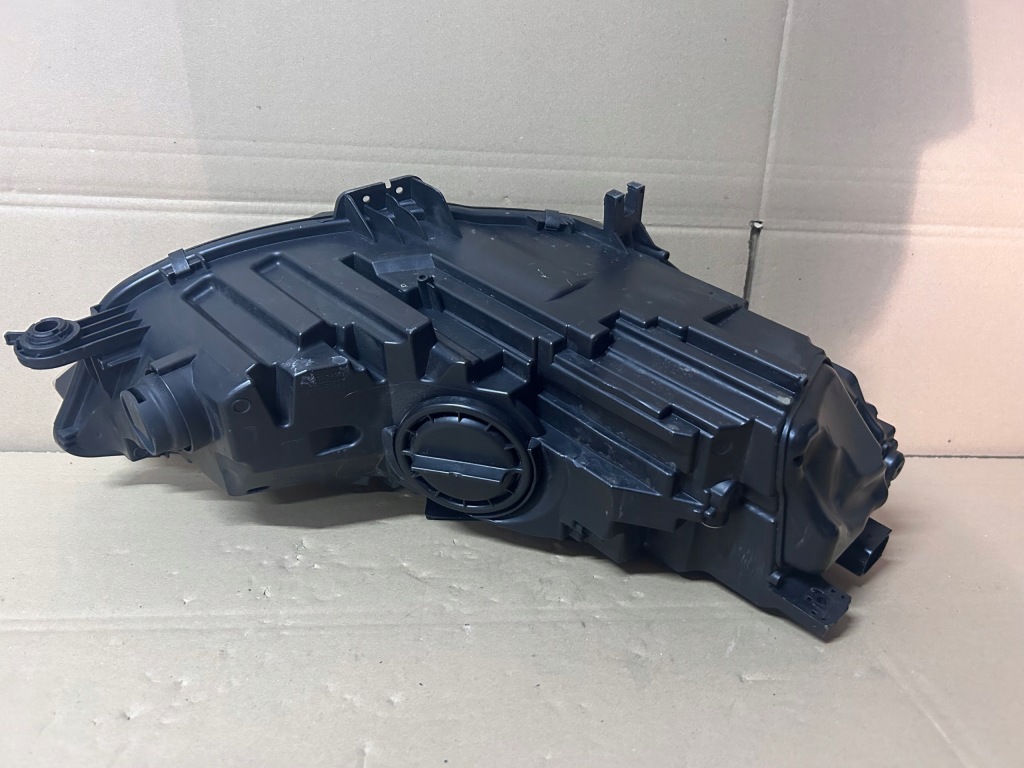 Фара левая audi a4 b9 8w рестайлинг  full led Недорого