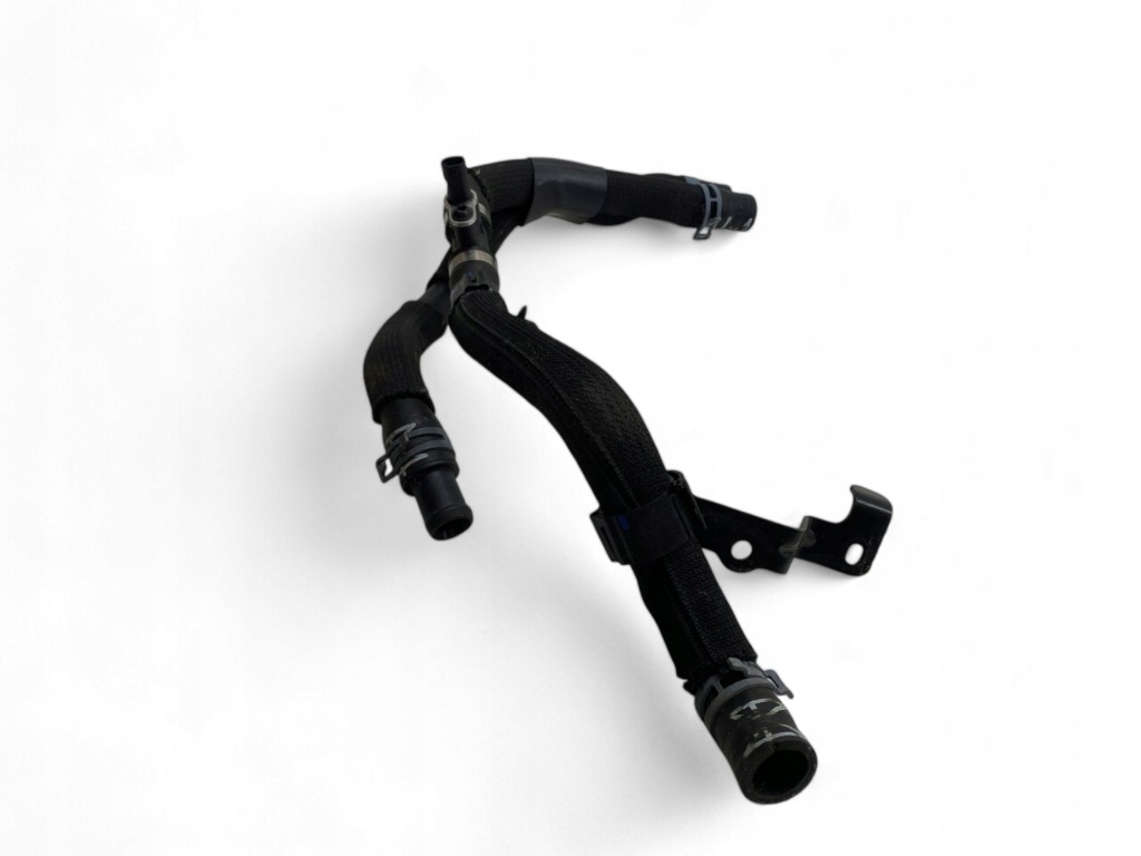 Купить Audi e-tron 2021 шланг / пабтрубок  радиатора