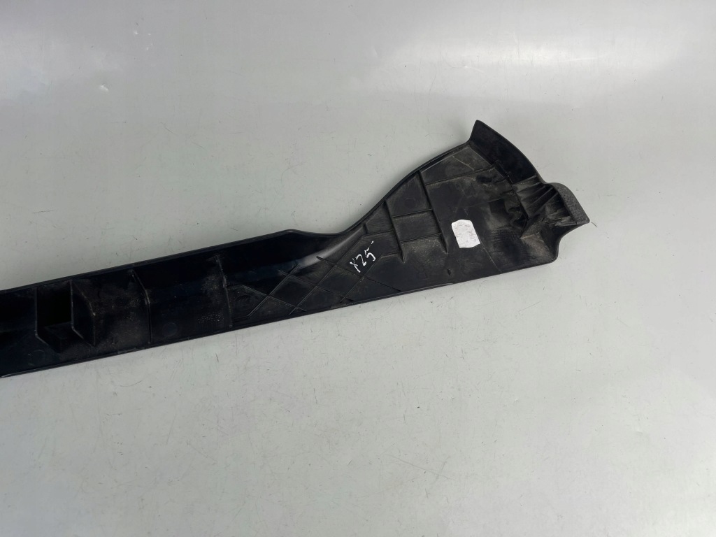 Bmw 5 f10 f11 2010 правая сторона защита направляющая передний сиденье водителя Киев