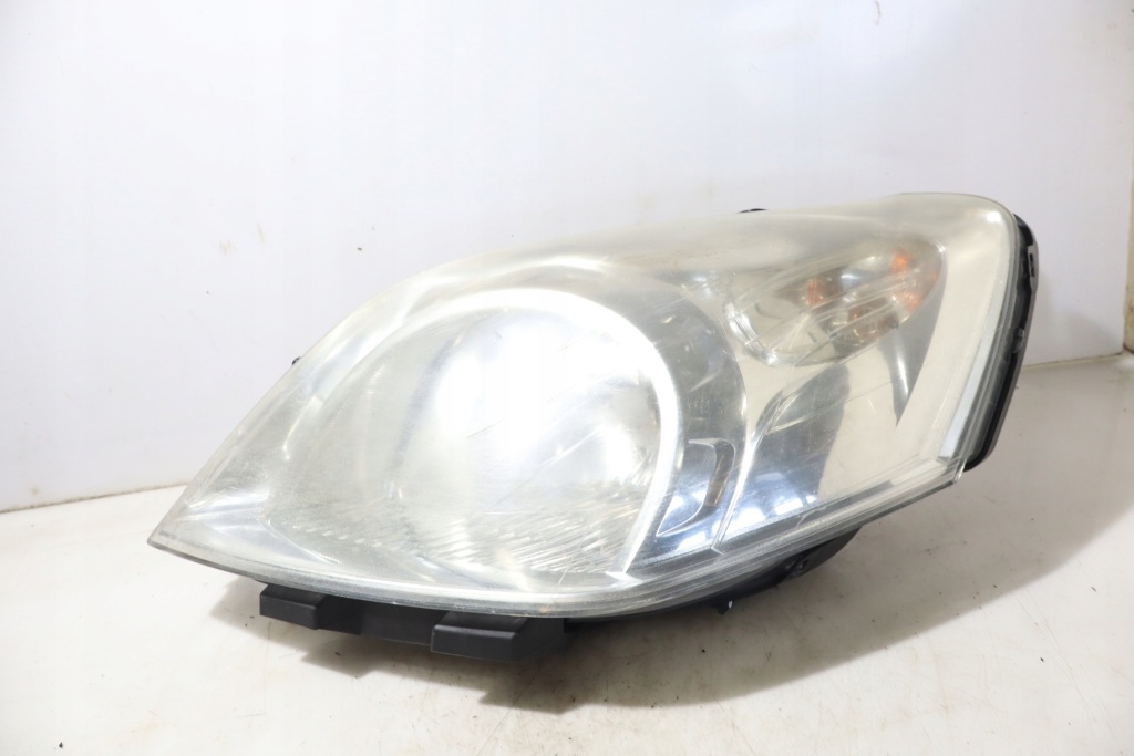 Купить Лампа левая передняя fiat fiorino iii