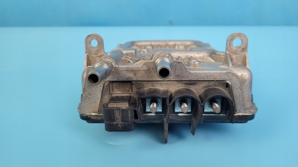 фото №6, Volvo xc60 ii 21r преобразователь инвертор модуль зарядки аккумулятора 32301022