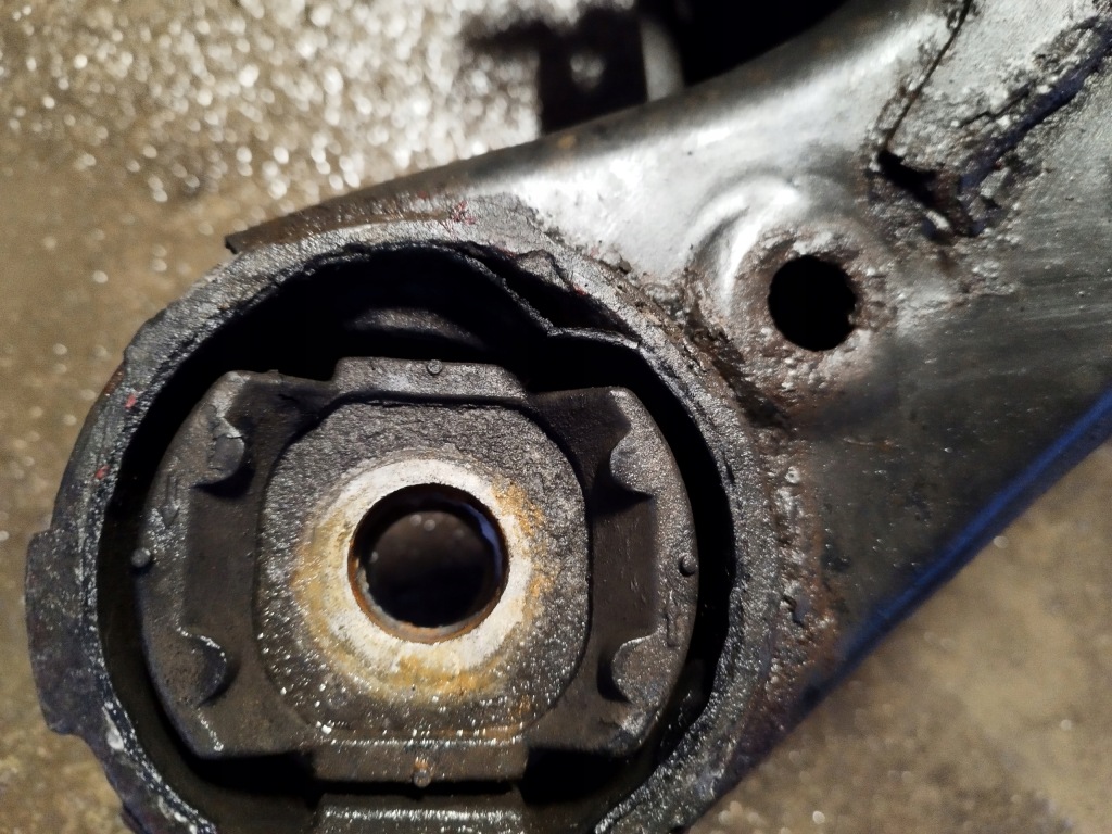 фото №12, Audi q7 4l 06r 3.0 tdi bug uk подрамник подрамник перед 7l0499311c