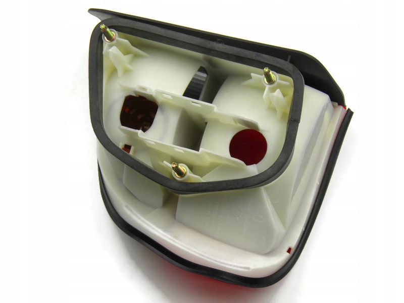 фото №4, Лампа задняя задняя правая renault safrane 96- наружная valeo