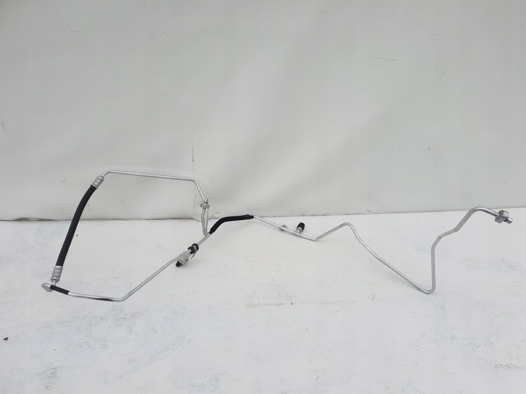 фото №1, Renault captur i 13-16 трубка шланг кондиционера 924405098r