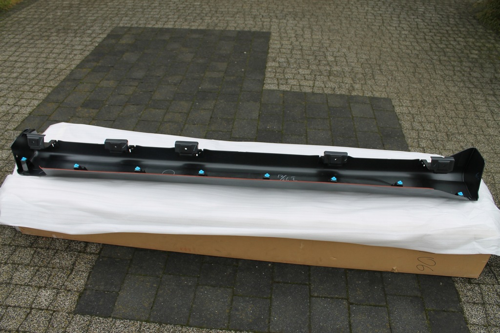 фото №6, Накладка накладка порог левая phev outlander iii