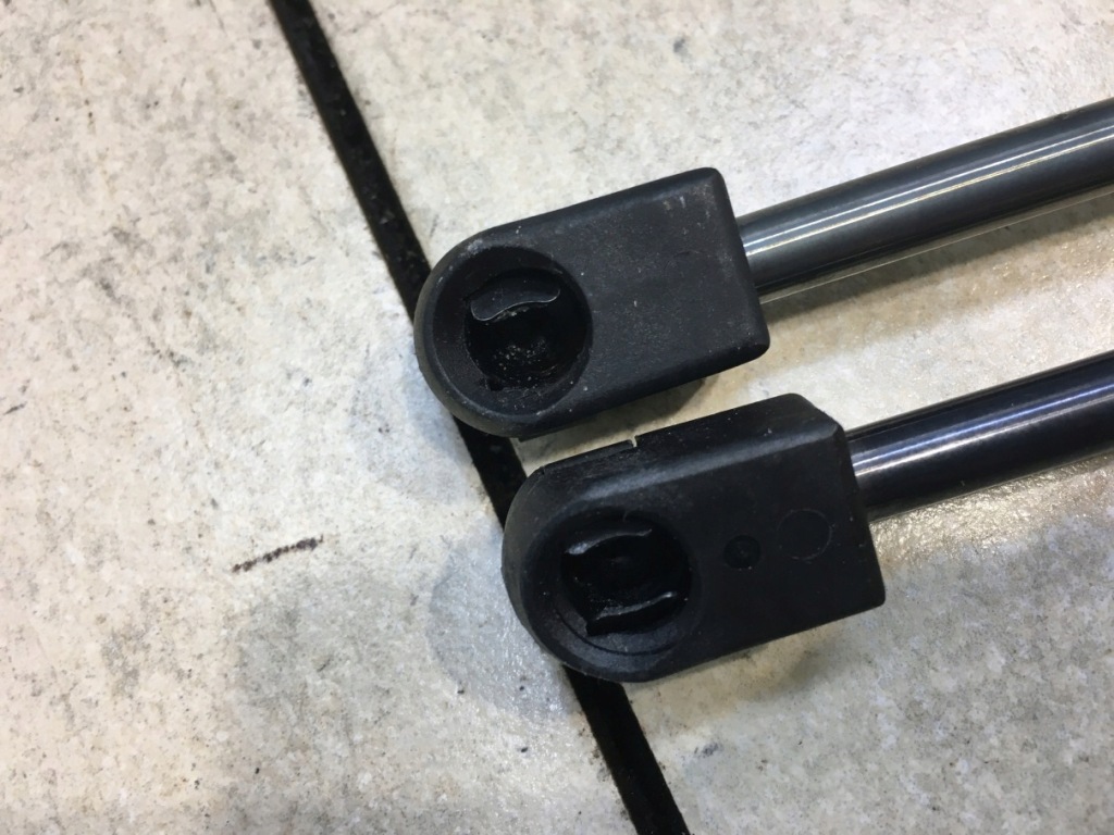 Привод крышки багажника focus mk1 hb gs0223 Недорого