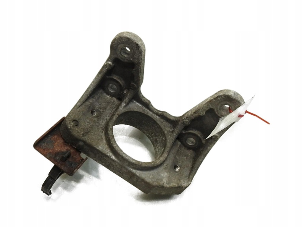 фото №1, Кронштейн опора полуось renault trafic ii 1.9 dci 8200003831