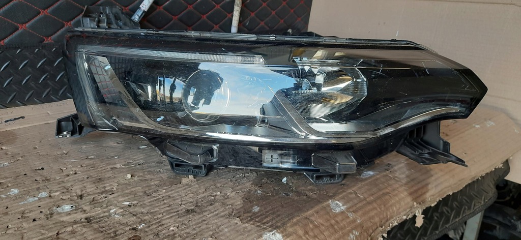 фото №11, Лампа правий перед renault talisman 260108543r