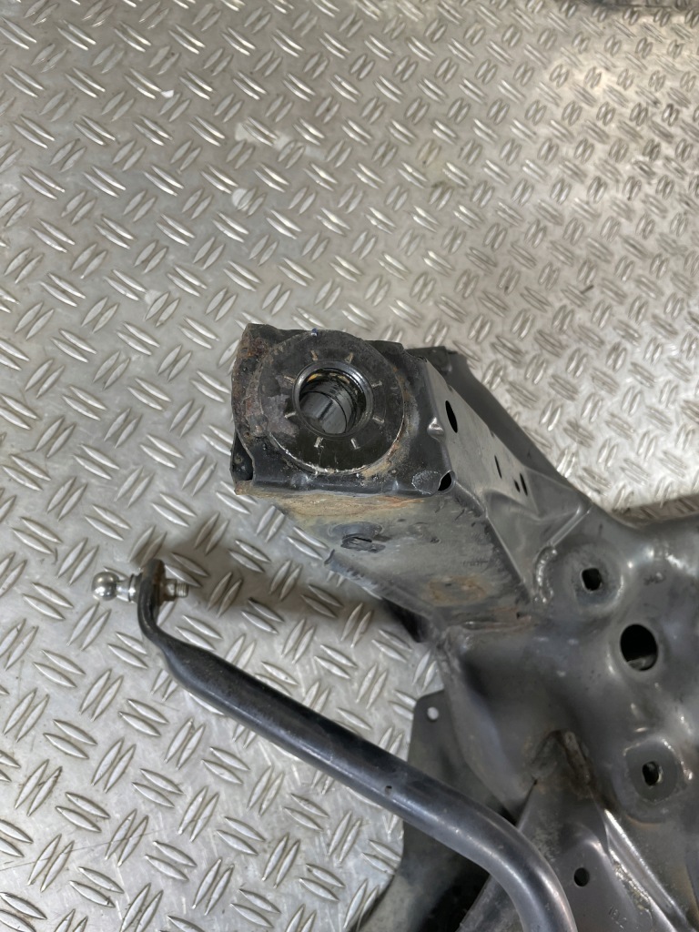 Renault master 3 10- підрамник підрамник підрамник в Україні