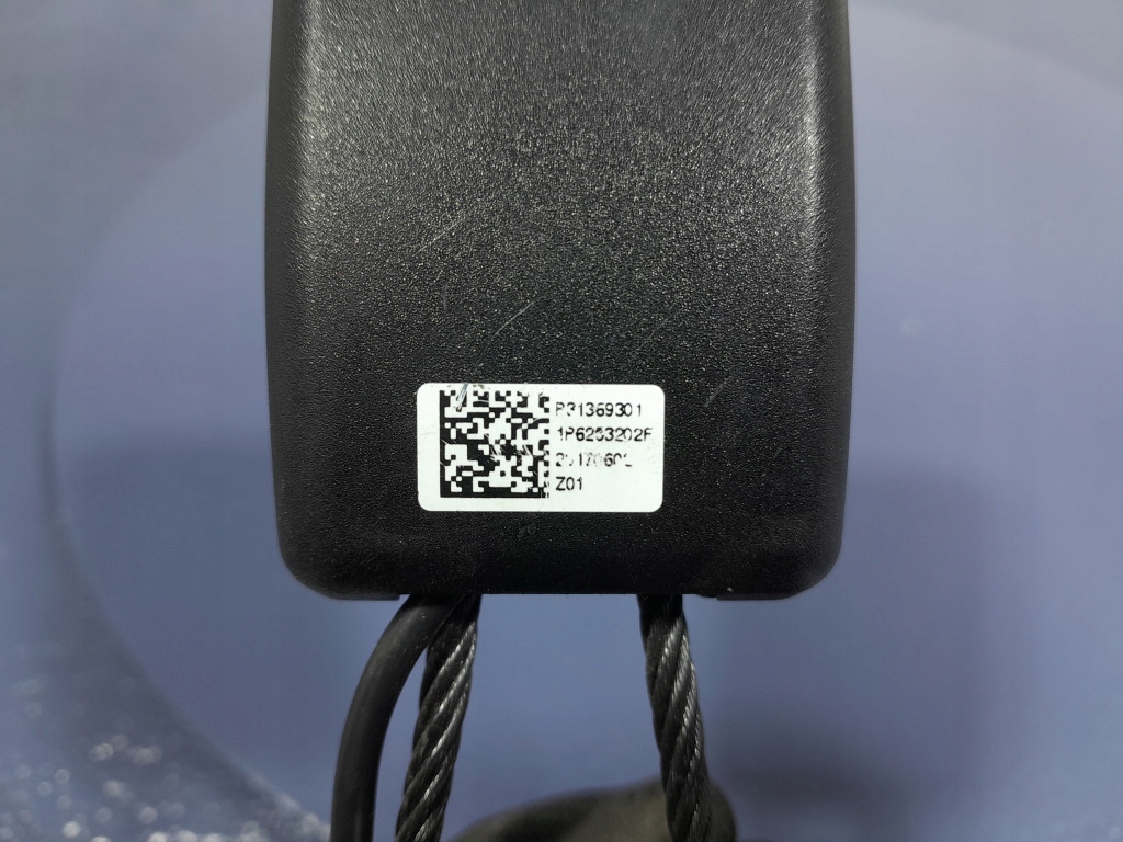 фото №5, Volvo s90 ii v90 клипса ремней сиденье водителя 31369301